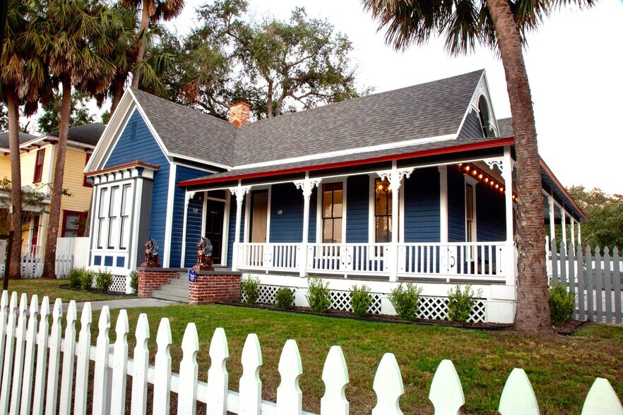 117 S French Ave, Sanford, FL à louer - Photo principale – Image 1 sur 38