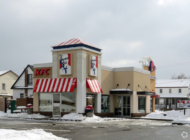 499 Dundas St N, Cambridge, ON à vendre - Photo de l’immeuble – Image 2 sur 2