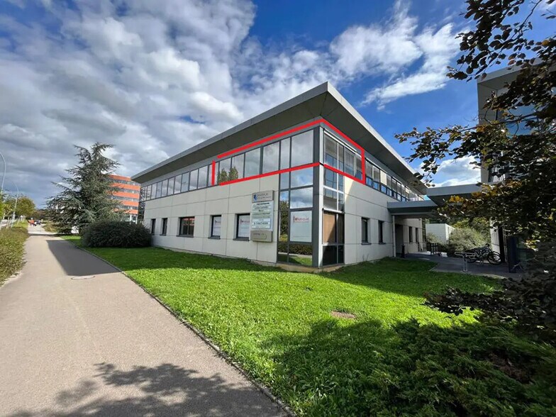 Bureau dans Besançon à louer - Photo de l’immeuble – Image 1 sur 11