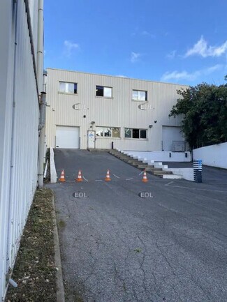 Plus de détails pour Industriel/Logistique à louer