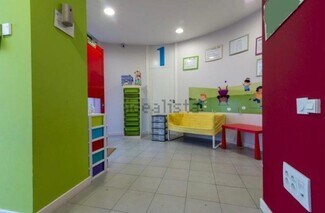 Plus de détails pour Local commercial à vendre