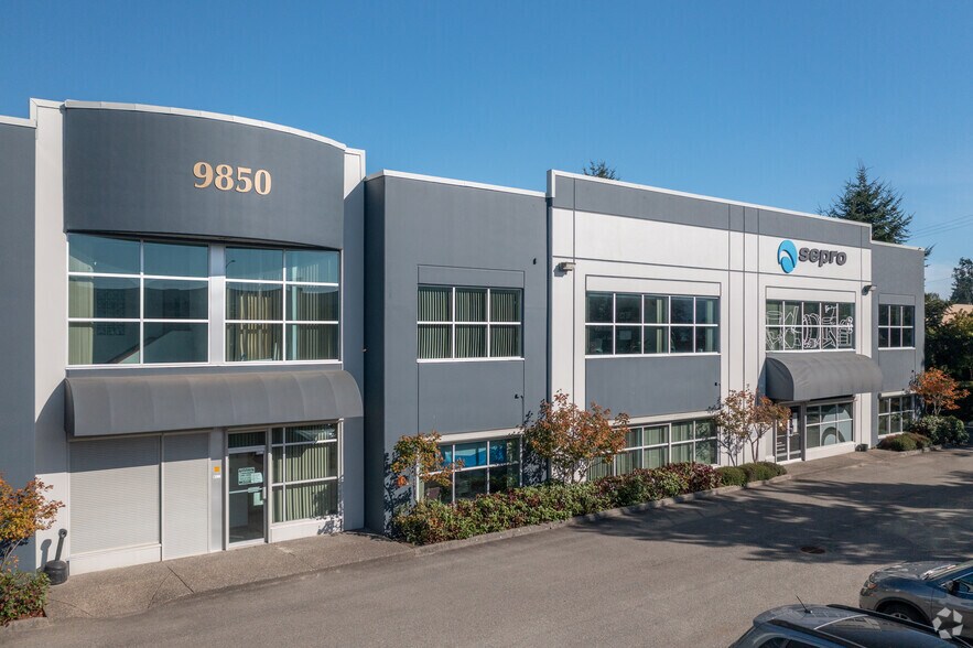 9850 201st St, Langley Twp, BC à louer - Photo principale – Image 1 sur 4