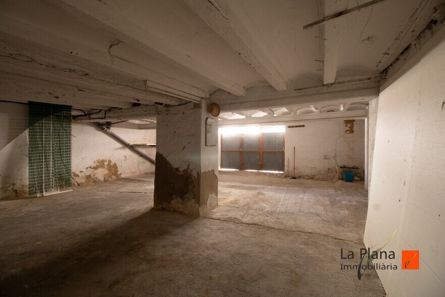 Immeuble residentiel dans Santa Bàrbara, Tarragona à vendre - Photo intérieure – Image 1 sur 5