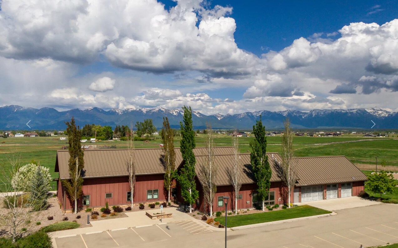 905 N Somers Rd, Kalispell, MT à vendre Photo principale– Image 1 sur 2