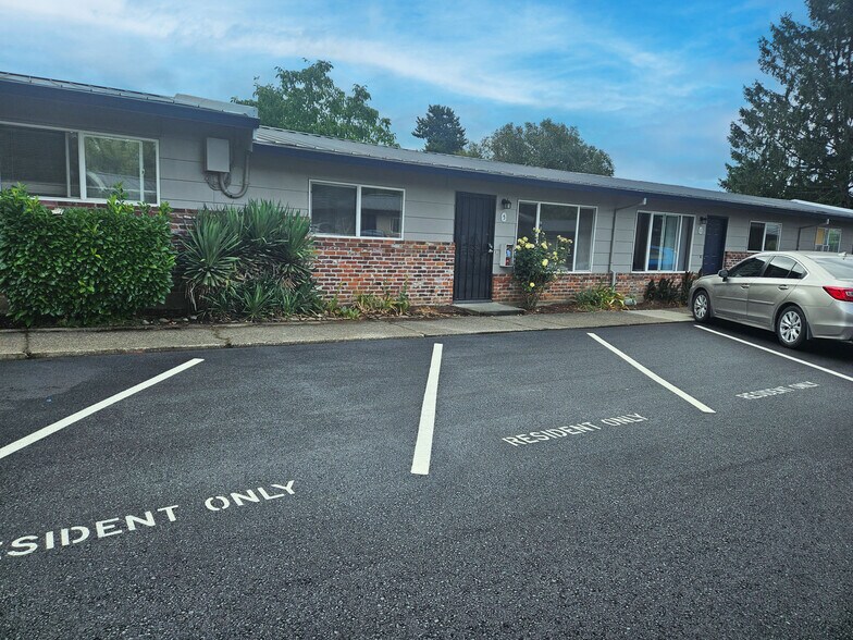 12920 SE Powell Blvd, Portland, OR à vendre - Photo de l’immeuble – Image 2 sur 10