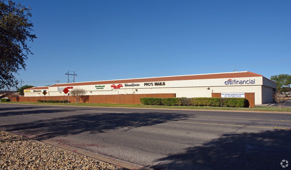 4241 Southwest Blvd, San Angelo, TX à louer - Photo de l’immeuble – Image 2 sur 2