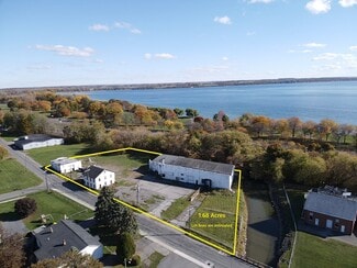 Plus de détails pour 142 Middle St, Geneva, NY - Industriel/Logistique à vendre