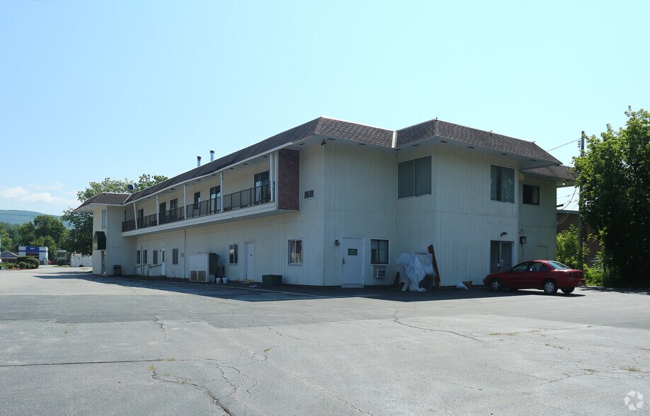 257 S Main St, Rutland, VT à vendre - Photo de l’immeuble – Image 2 sur 4