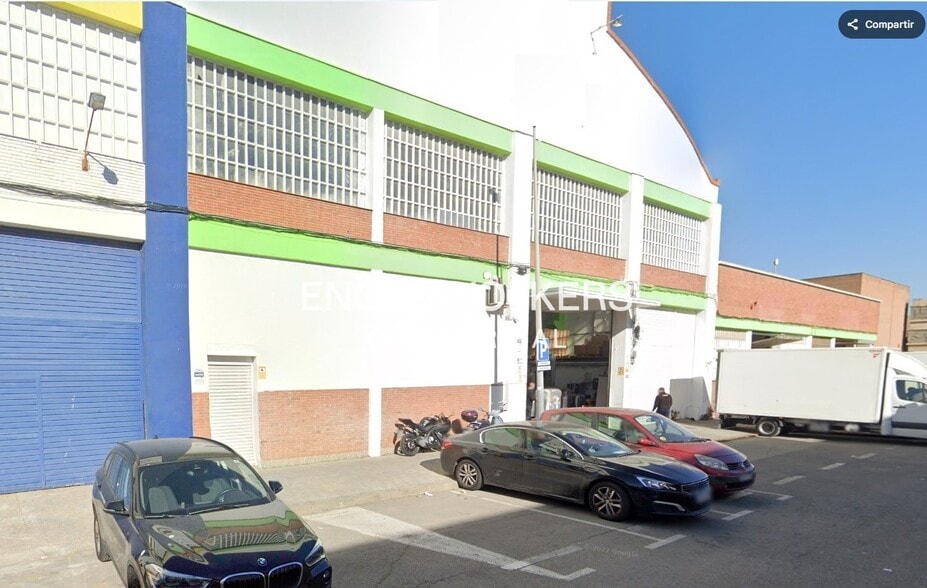 Industriel/Logistique dans L'Hospitalet de Llobregat, Barcelona à louer - Photo de l’immeuble – Image 2 sur 15