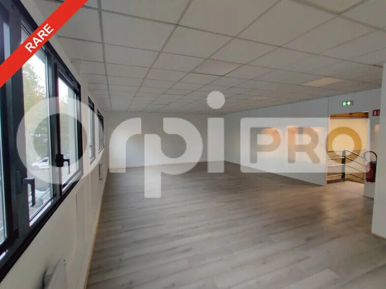 Local d’activités dans Bondoufle à louer - Photo intérieure – Image 3 sur 4