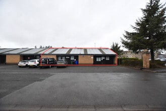 Units 1 & 2, Duckburn Park, Stirling Road, Dunblane à louer Photo de l’immeuble– Image 1 sur 5
