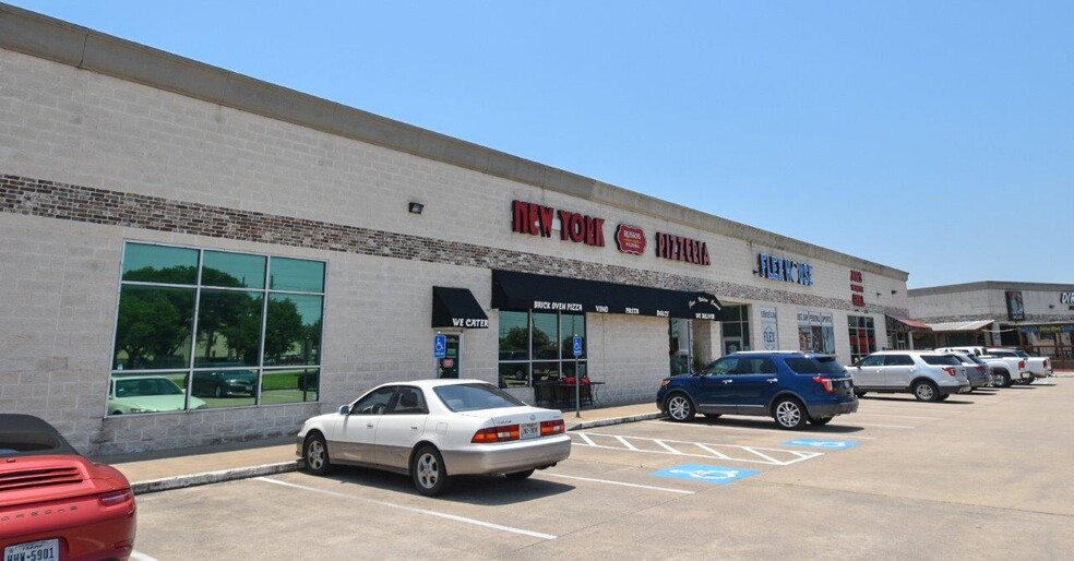 11755 W Little York Rd, Houston, TX à louer - Photo de l’immeuble – Image 3 sur 17