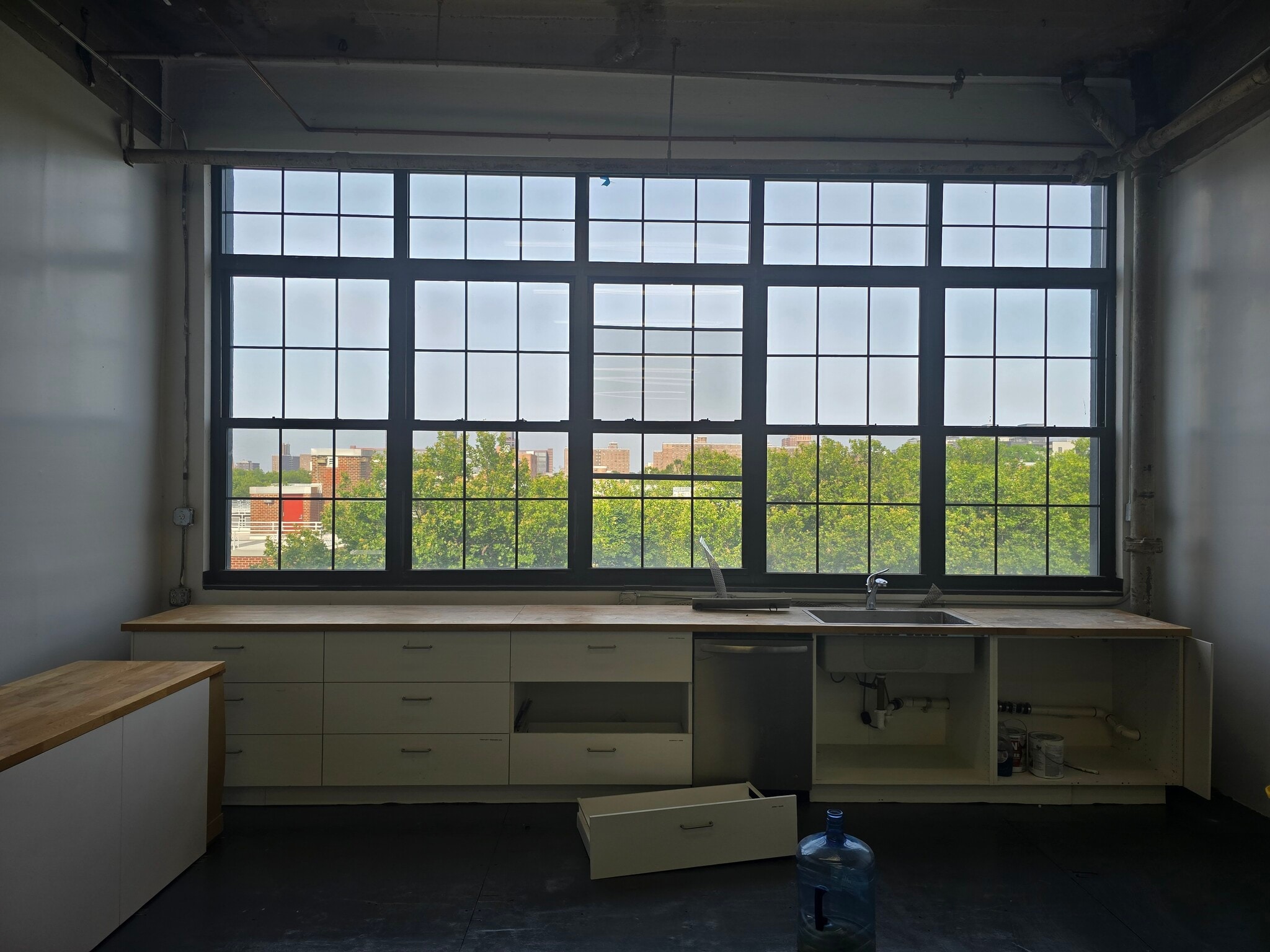 544-560 Park Ave, Brooklyn, NY à louer Photo de l’immeuble– Image 1 sur 4