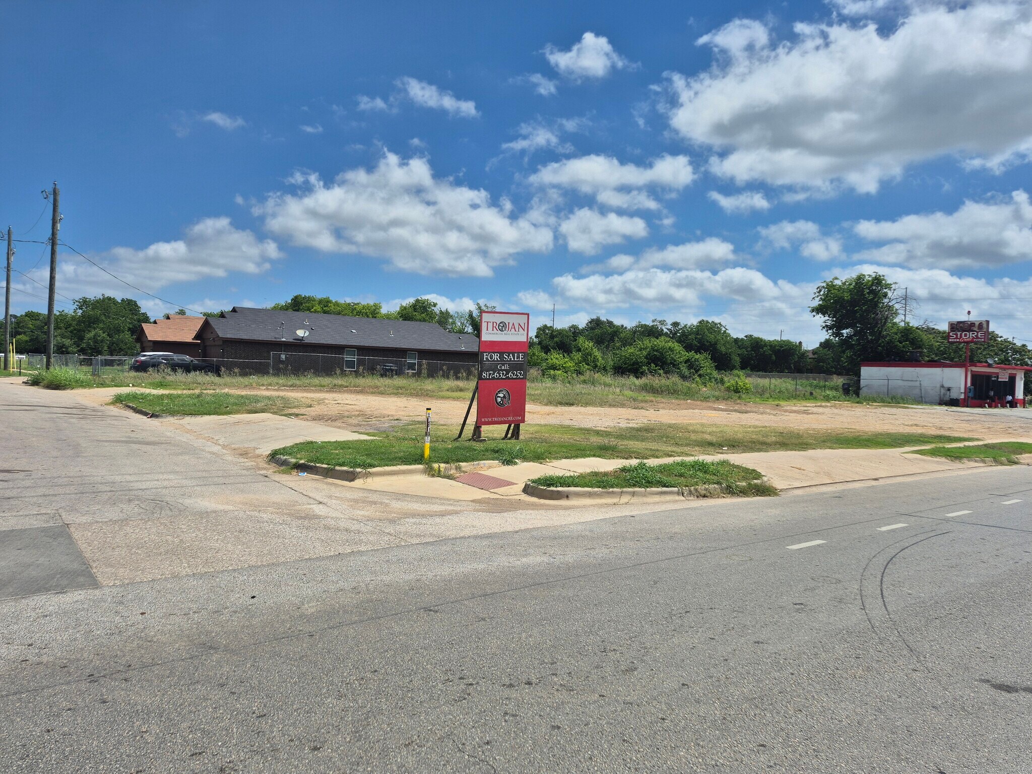 5401 & 5405 Ramey Ave, Fort Worth, TX à vendre Photo de l’immeuble– Image 1 sur 2