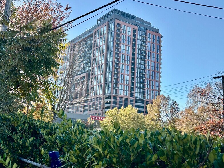 216 E Park Ave, Charlotte, NC à vendre - Autre – Image 2 sur 11