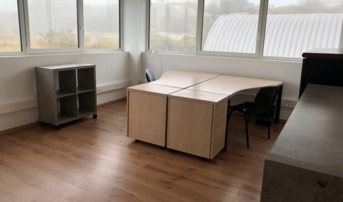 Bureau dans Carpiquet à vendre - Photo intérieure – Image 3 sur 8