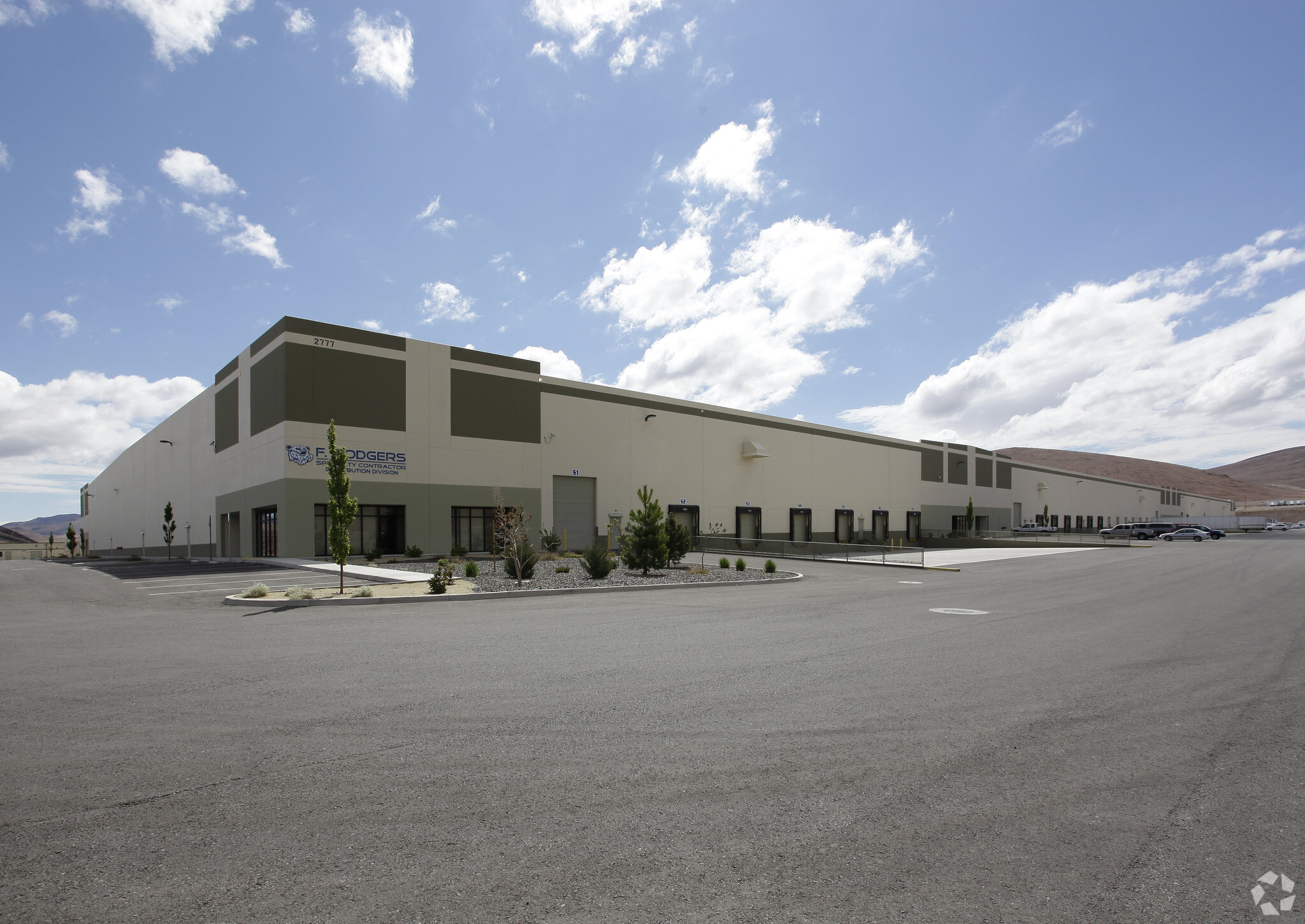 2777 USA Pky, Mccarran, NV à louer Photo principale– Image 1 sur 7