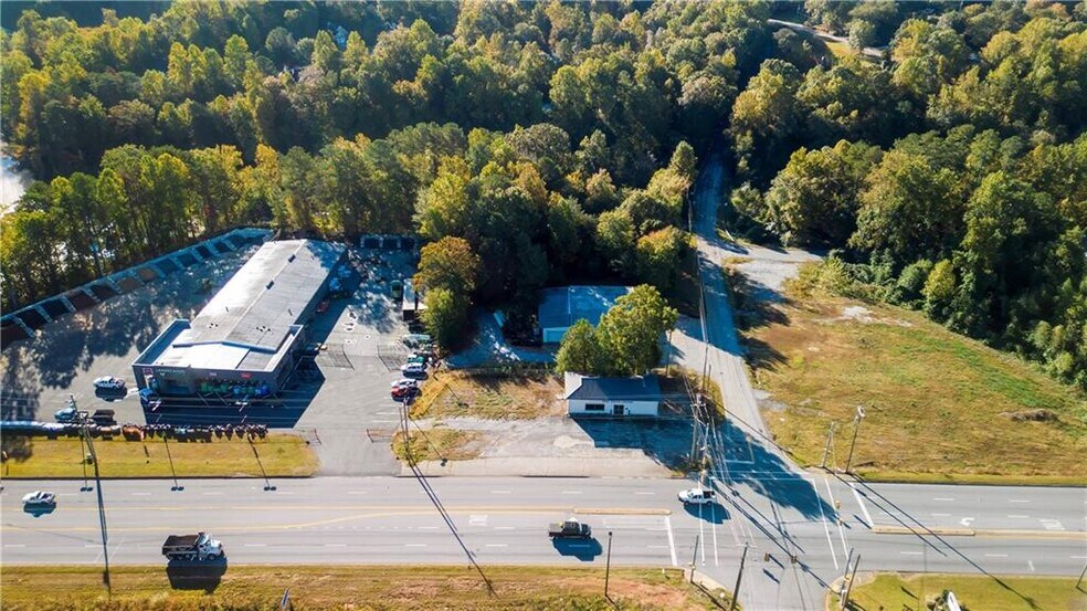 879 By Pass 123 Hwy, Seneca, SC à louer - Aérien – Image 2 sur 13