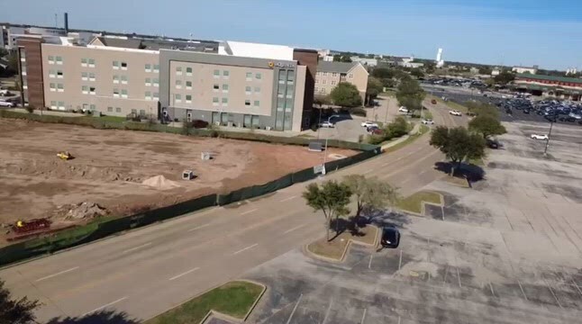 5251 Katy Mills Cir, Katy, TX à louer - Vidéo sur l’annonce professionnelle – Image 3 sur 3