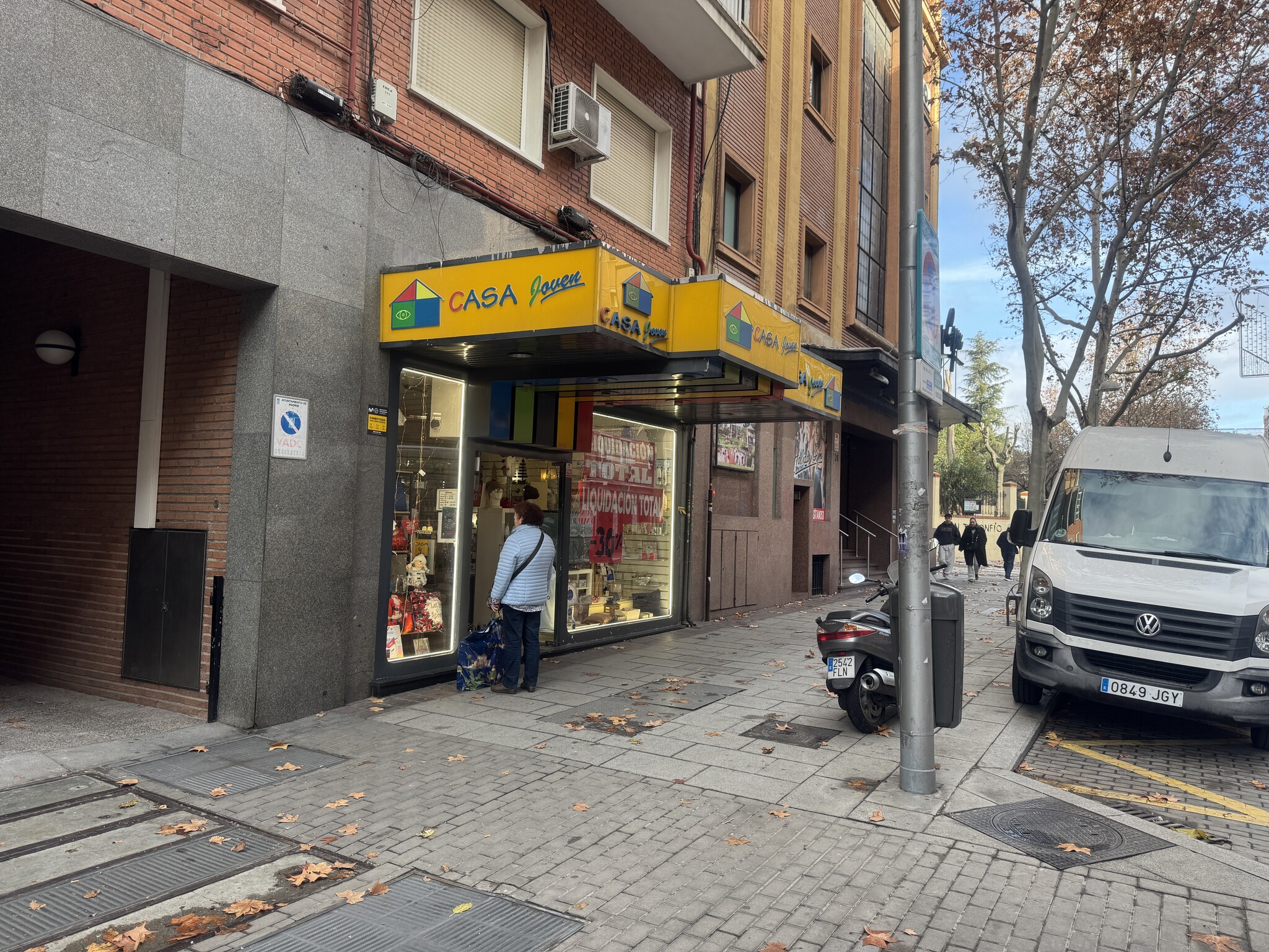 Calle López de Hoyos, 69, Madrid, Madrid à louer Photo de l’immeuble– Image 1 sur 3