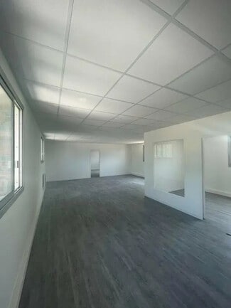 Plus de détails pour 20 Rue Du Bel Air, Lisses - Bureau, Local d'activités à louer