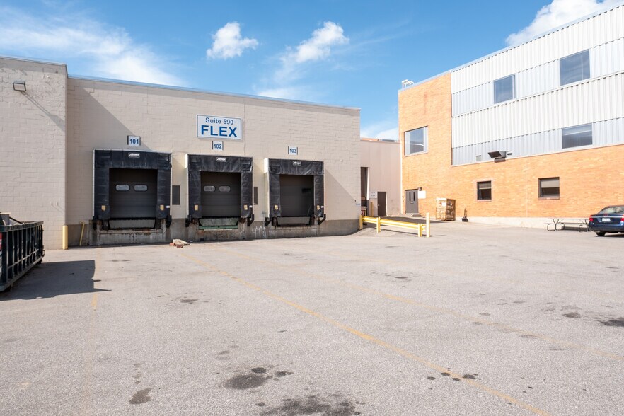 1120 36th St SE, Grand Rapids, MI à louer - Photo de l’immeuble – Image 2 sur 9