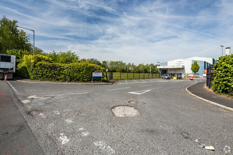 Paddock Rd, Skelmersdale à vendre - Photo de l’immeuble – Image 2 sur 8