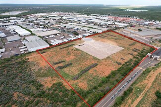 Plus de détails pour 14301 Industry Ave, Laredo, TX - Terrain à vendre