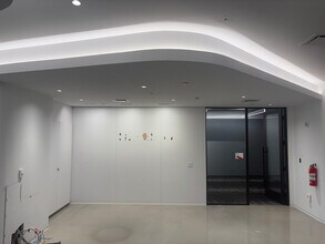 50 Millstone Rd, East Windsor, NJ à louer Photo intérieure– Image 2 sur 12