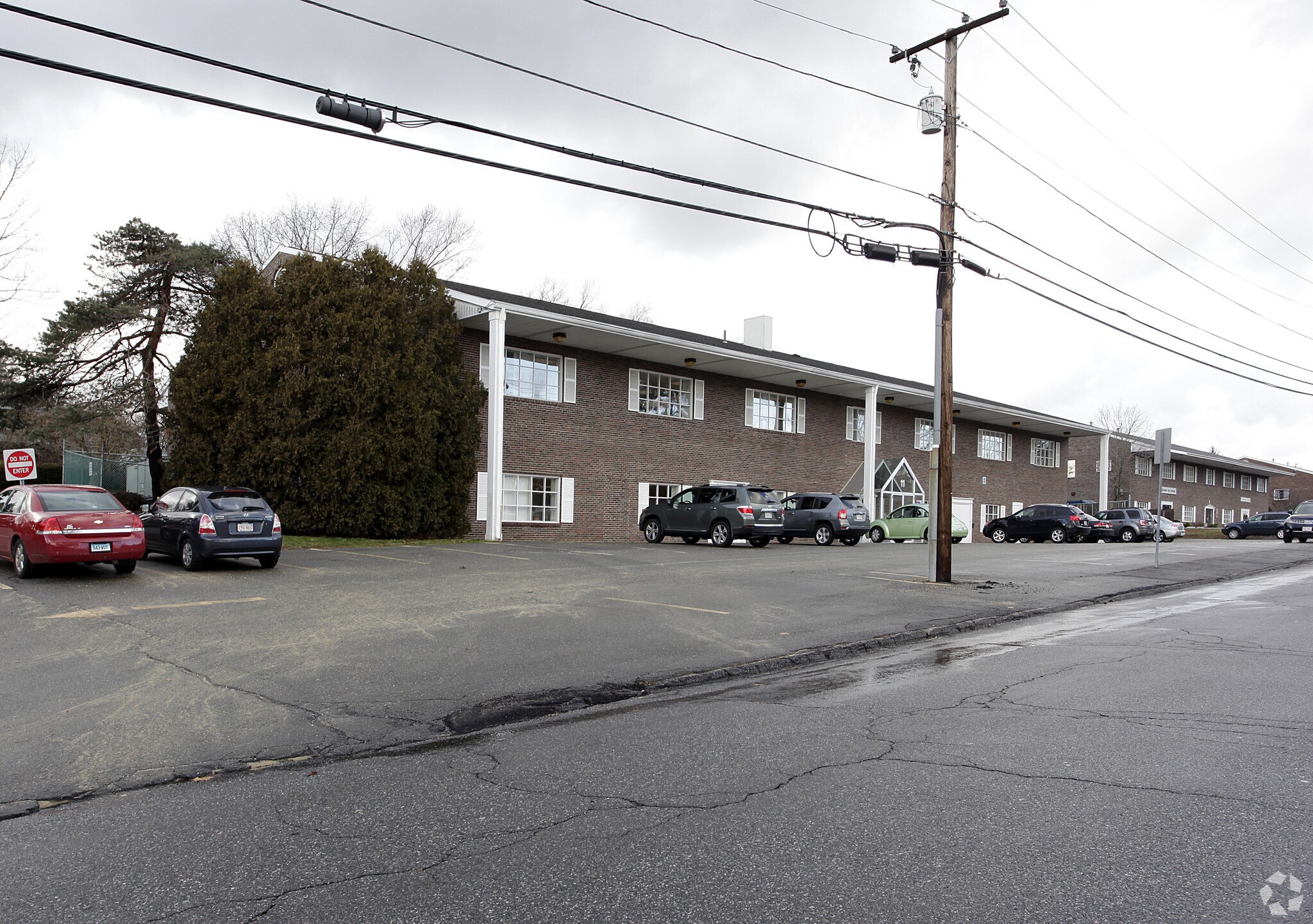 11 Midstate Dr, Auburn, MA à louer Photo principale– Image 1 sur 3