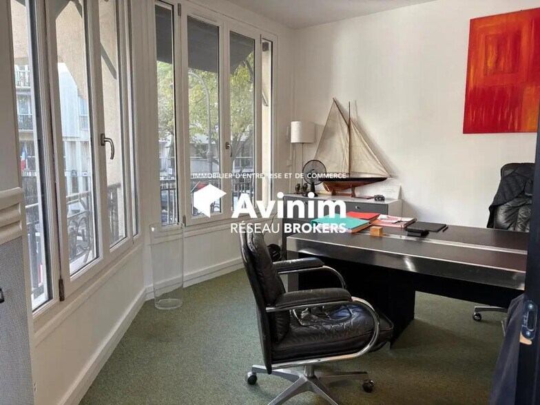 Local commercial dans Paris à louer - Photo intérieure – Image 3 sur 6