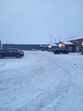 910 Old Steese Hwy, Fairbanks, AK à louer Photo de l’immeuble– Image 1 sur 8