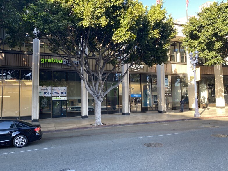 1055 2nd Ave, San Diego, CA à louer - Photo de l’immeuble – Image 3 sur 11