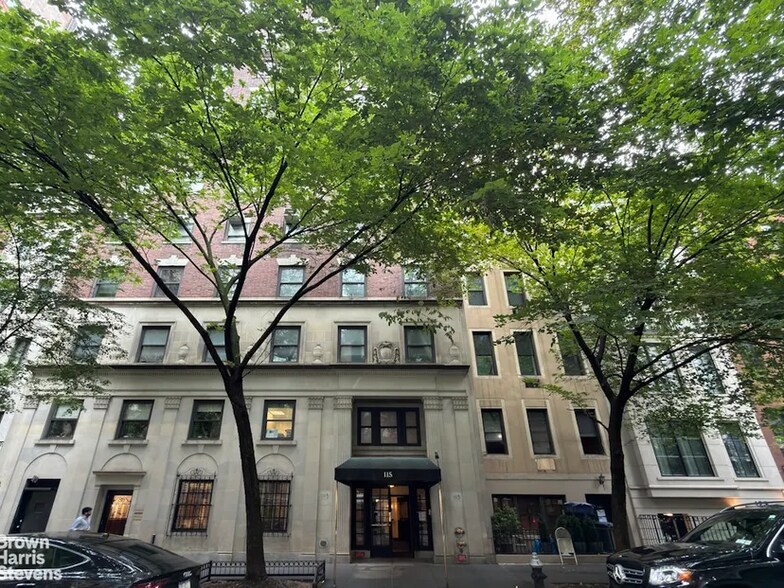 115 E 61st St, New York, NY à vendre - Photo de l’immeuble – Image 2 sur 5