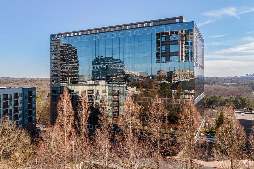 3330 Cumberland Blvd, Atlanta, GA à louer - Photo principale – Image 1 sur 7