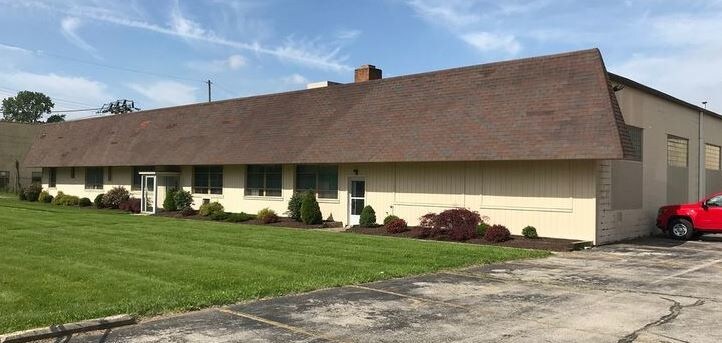 7325 Douglas Rd, Lambertville, MI à louer - Photo de l’immeuble – Image 1 sur 4