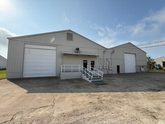 Plus de détails pour 3024 Commerce St, Port Arthur, TX - Industriel/Logistique à vendre