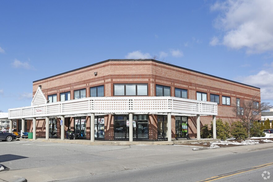 2 Brighton St, Belmont, MA à louer - Photo principale – Image 1 sur 3