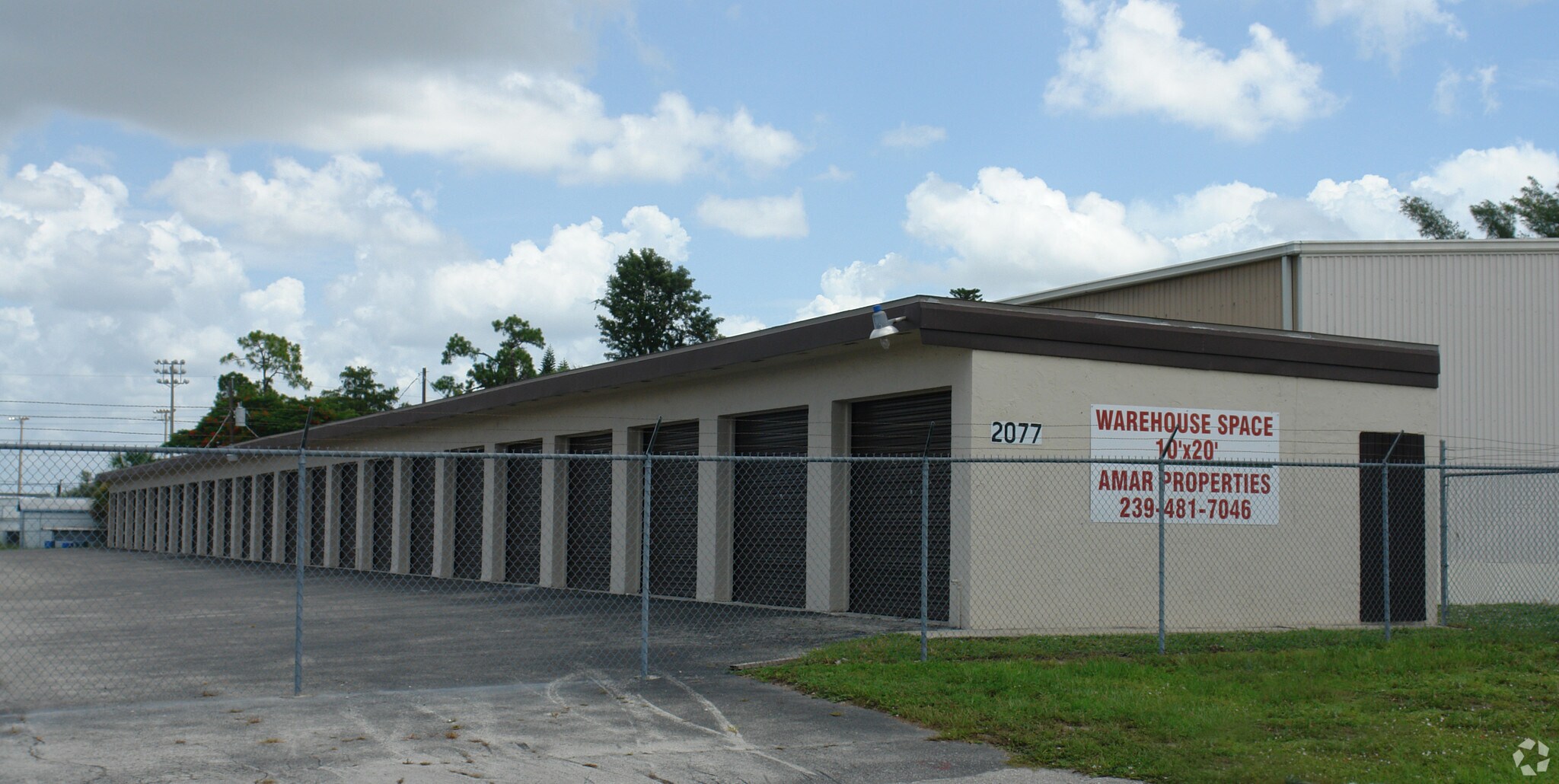 2077 Beacon Manor Dr, Fort Myers, FL à vendre Photo principale– Image 1 sur 4