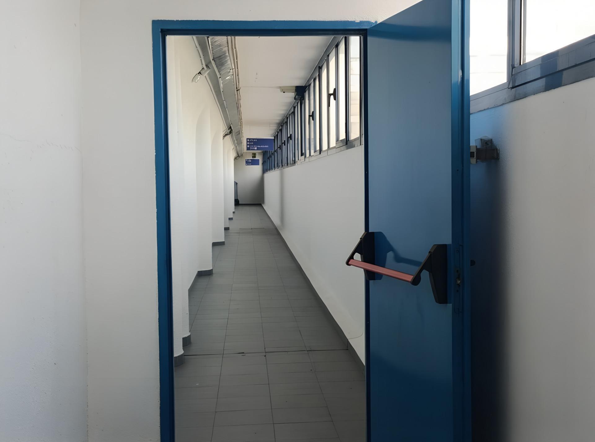 Industriel/Logistique dans Madrid, Madrid à vendre Photo de l’immeuble– Image 1 sur 25