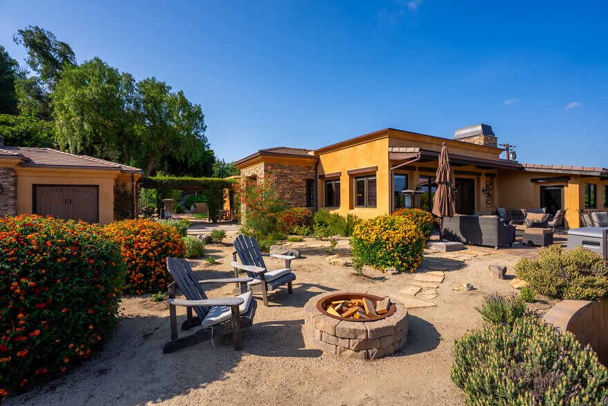 10845 Meads, Orange, CA à vendre - Photo de l’immeuble – Image 3 sur 34