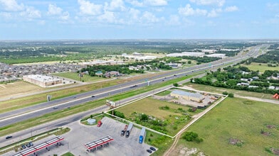 3275 W US Highway 190, Belton, TX à louer Photo de l’immeuble– Image 2 sur 11