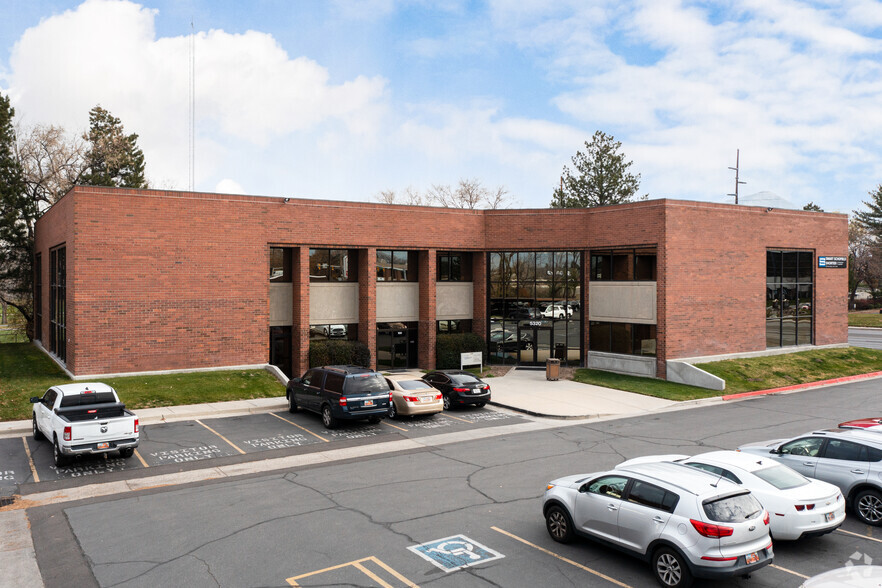 5330 S 900 E, Salt Lake City, UT à louer - Photo principale – Image 1 sur 1