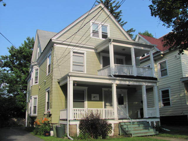 909 Westcott St, Syracuse, NY à vendre - Photo principale – Image 1 sur 1