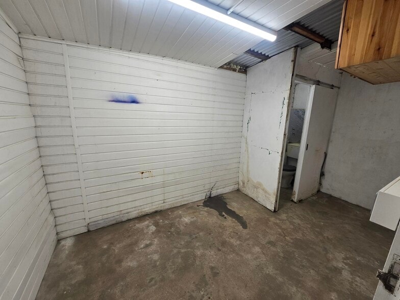 72 Victoria Rd, Worthing à louer - Photo de l’immeuble – Image 3 sur 4