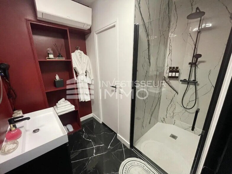 Bureau dans Paris à vendre - Photo de l’immeuble – Image 3 sur 8