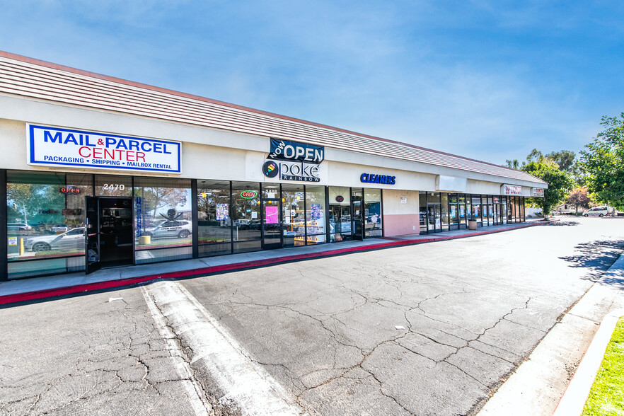 2408-2480 Stearns St, Simi Valley, CA à louer - Photo de l’immeuble – Image 3 sur 4