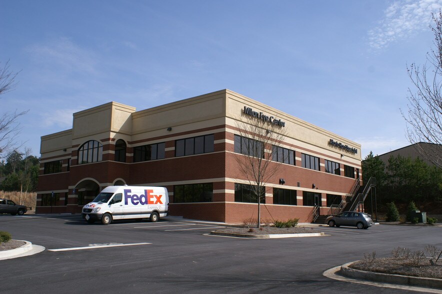 201 Kimberly Way, Canton, GA à louer - Photo de l’immeuble – Image 2 sur 18