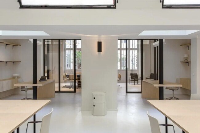 Plus de détails pour Rue Claude Rodier, Paris - Bureau à louer