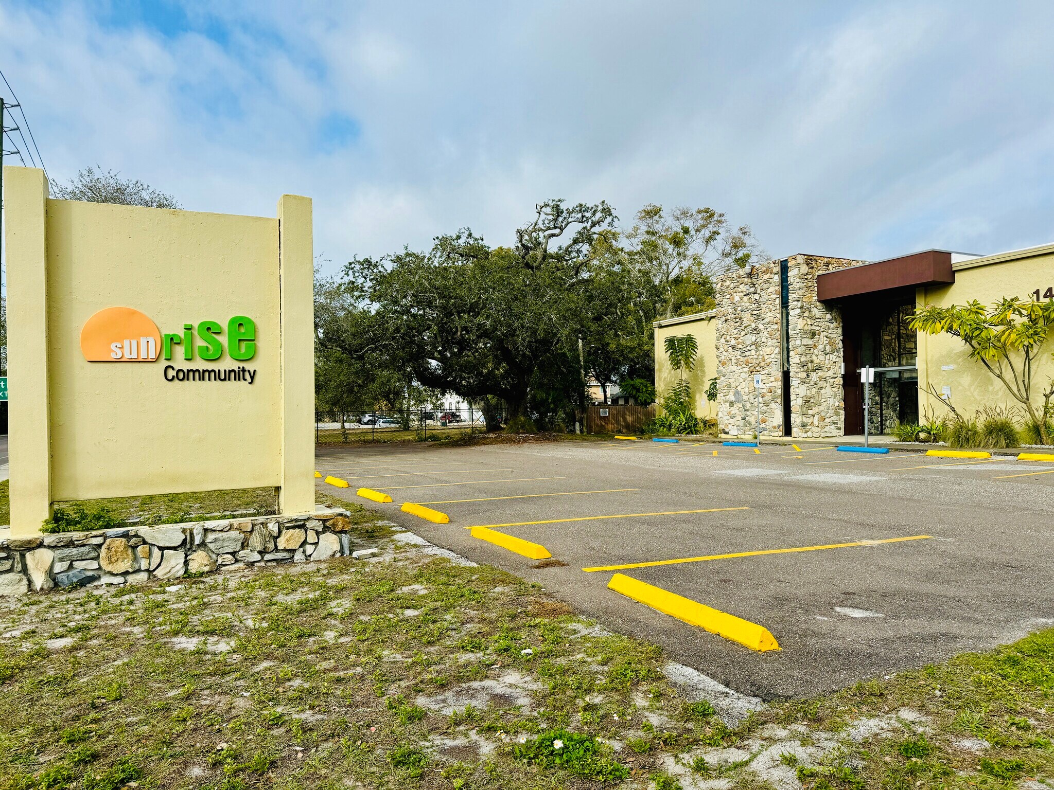 1401 5th Ave N, Saint Petersburg, FL à louer Photo principale– Image 1 sur 9